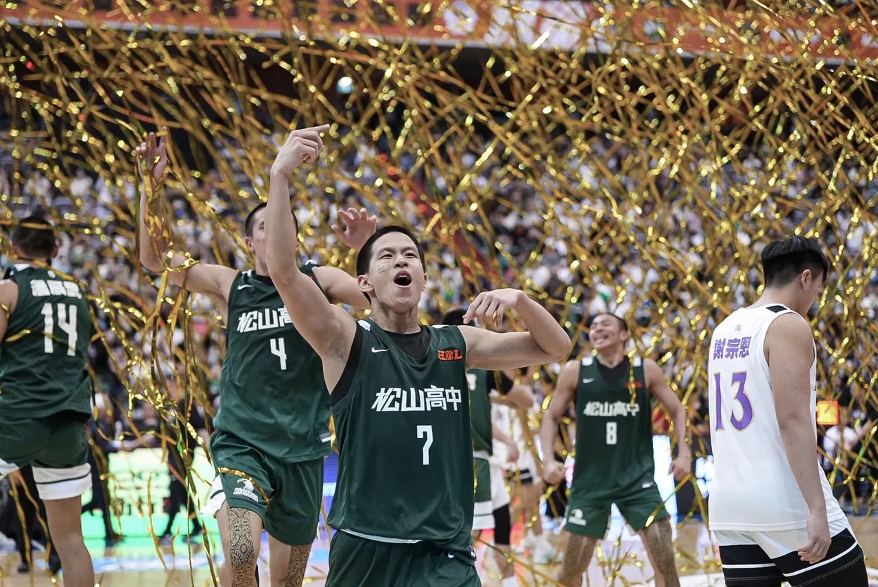 劉廷寬30分包括第4節罰進6分　松山追平HBL男生組最多第8冠
