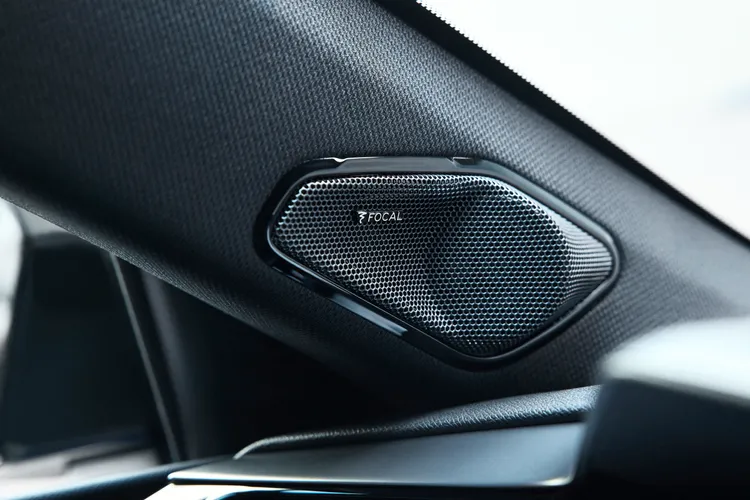 08 GT Premium車型新增搭載FOCAL Premium Hi-Fi音響系統。業者提供