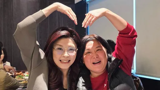 鄭麗文陳玉珍「愛心同框」　吐槽不合傳聞神奇荒誕