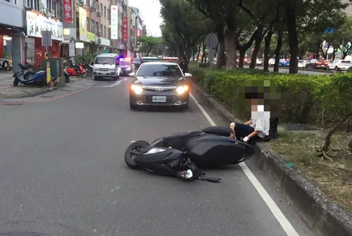 撞傷人卻揚長離去！警方通知肇逃者到案　至少3張罰單再涉刑責