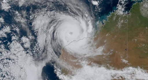 生命力驚人！熱帶氣旋竟能「四度登陸」　現正增強中