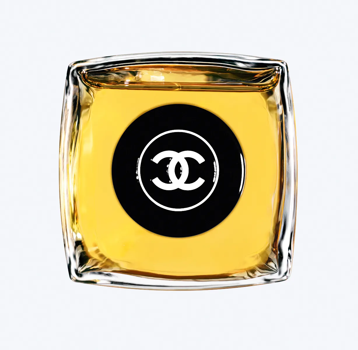 香奈兒N°5淡香水回歸最初瓶身比例。品牌提供