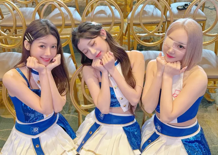 李雅英、李珠珢及朴星垠合影，3人都待過韓職起亞虎啦啦隊。翻攝Fubon Angels臉書