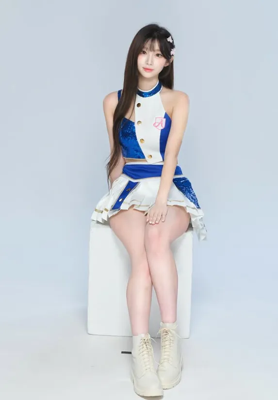 李珠珢4月只應援3場被嫌太少。翻攝李珠珢IG