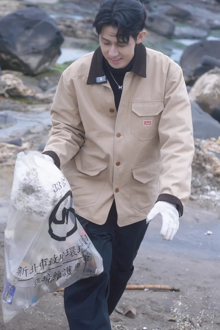 李玉璽生日公益會辦到老，淨灘就是最棒生日禮物 。 晴空鳥 提供