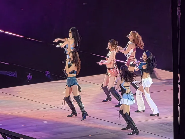 室內舞台光30X也有不俗的呈現。趙筱文攝