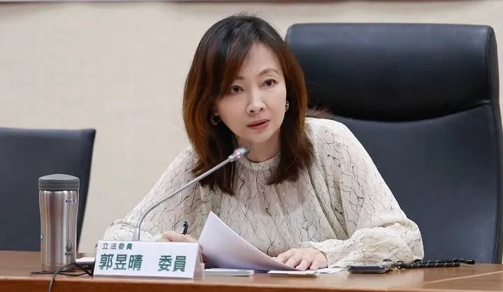 郭昱晴昨在立院舉辦影視業職災預防落實困境與制度檢討。演藝工會提供