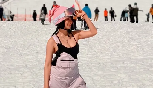  阿喜滑雪場脫了露酥胸被罵「丟臉到日本」！她火大反擊：性感不需要遮掩