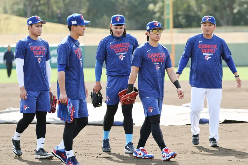 中華隊在日本備戰經典賽。 中央社
