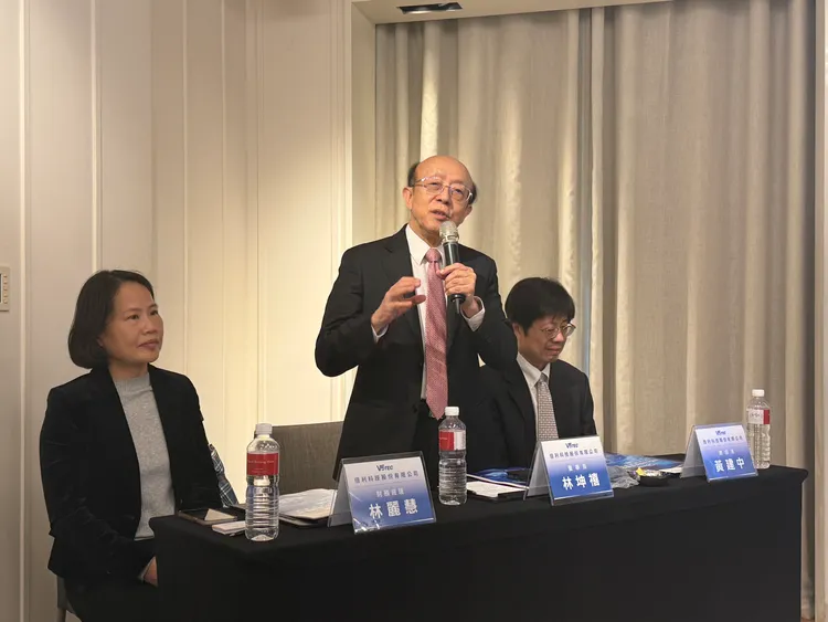 倍利科董事長林坤禧（中）。呂承哲攝