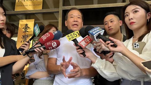 立大功？柯文哲遭判17年　一票人洗版「感謝鍾小平！」