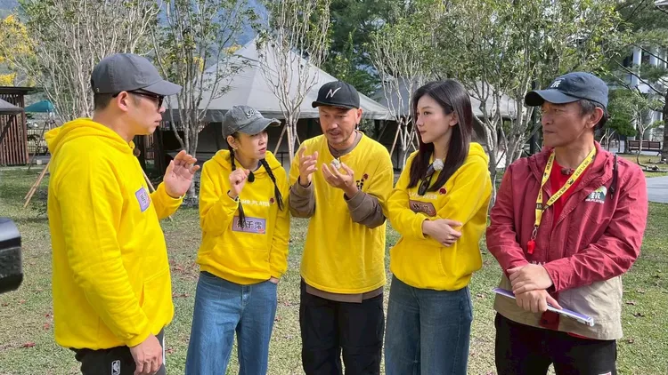 黃隊由隊長馬力歐（左一）領軍KID、楊千霈與宋芷芸。綜藝玩很大提供
