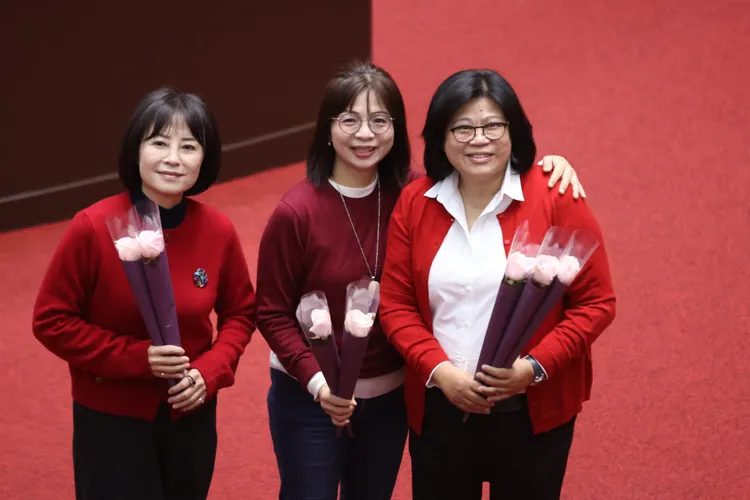 民進黨立委林月琴、林淑芬、王美惠。彭欣偉攝