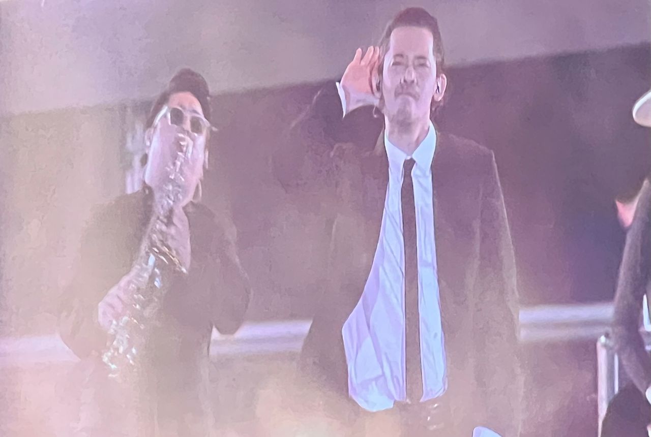 直擊|《咒術迴戰》樂團來了!ALI高雄嗑涼麵暖唸中文信「台灣是好朋友」