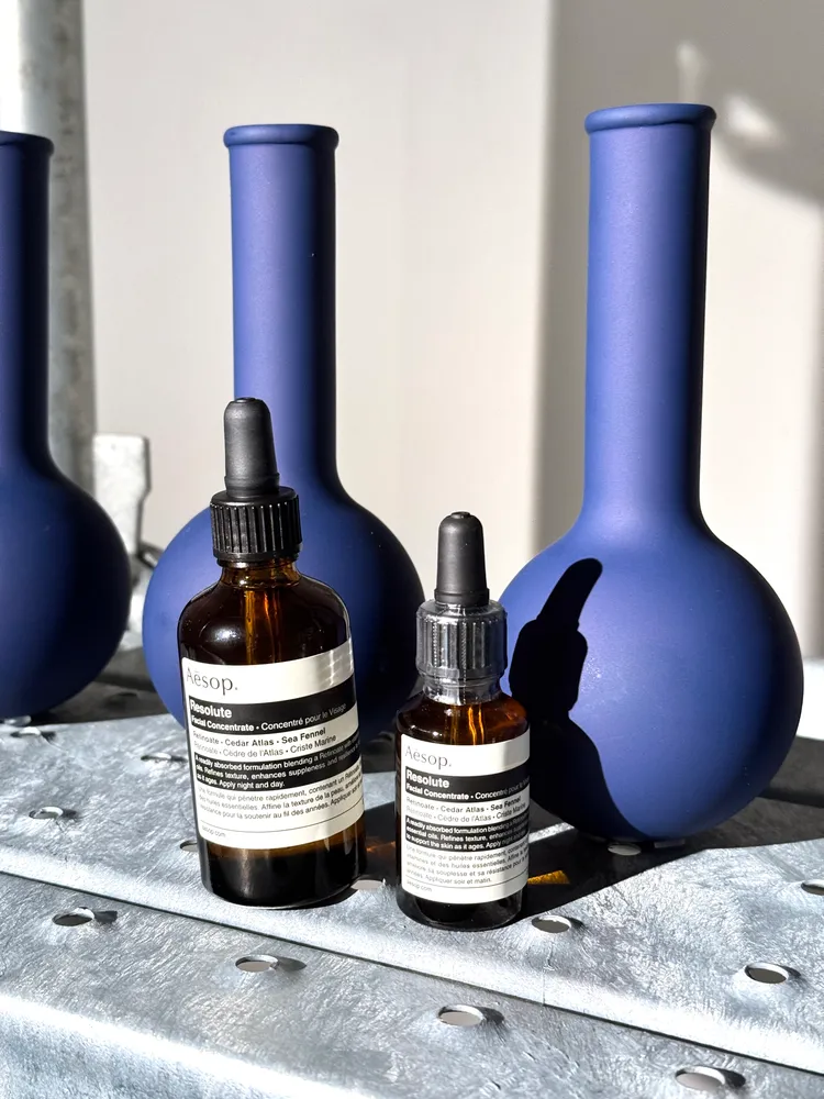 Aesop時韌煥肌精粹油，25ml／2800元、60ml／5200元。張家玲攝