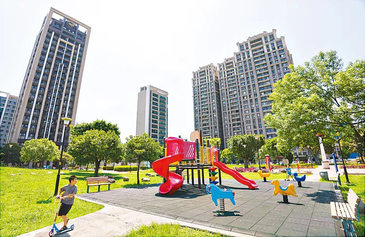 隨著桃捷綠線正式通車，八德擴大重劃房價仍具支撐力。資料照