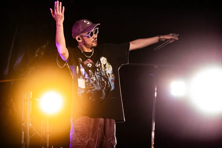 嘻哈歌王熱狗《樓下的房客》涉嫌抄襲挨告，今到北檢出庭。資料照片