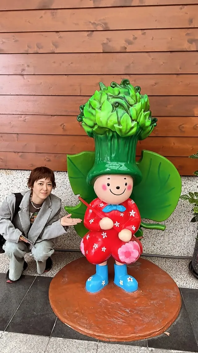 上野樹里昨參觀吉安好客藝術村。翻攝上野樹里IG