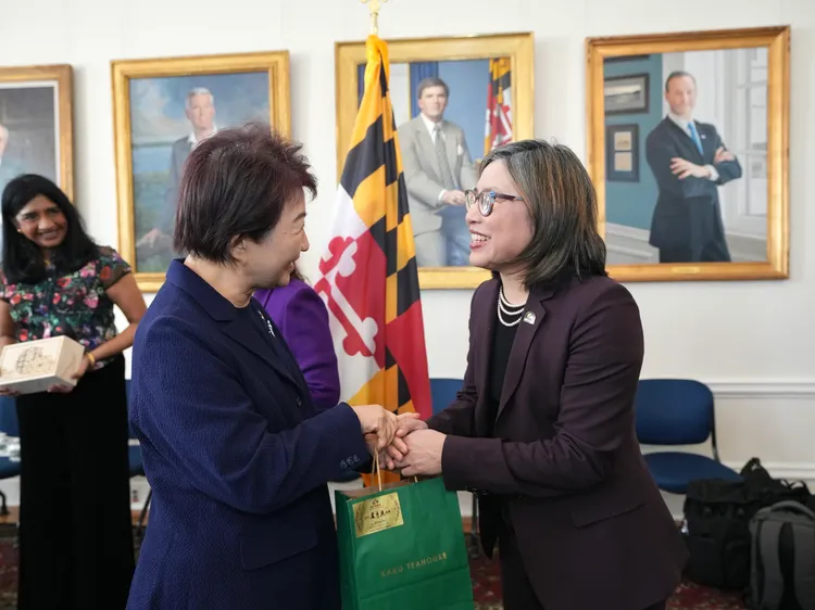 馬里蘭州勞工廳長吳俞蓉雙親來自彰化鹿港，讓這場拜會增添不少親切感。市府提供