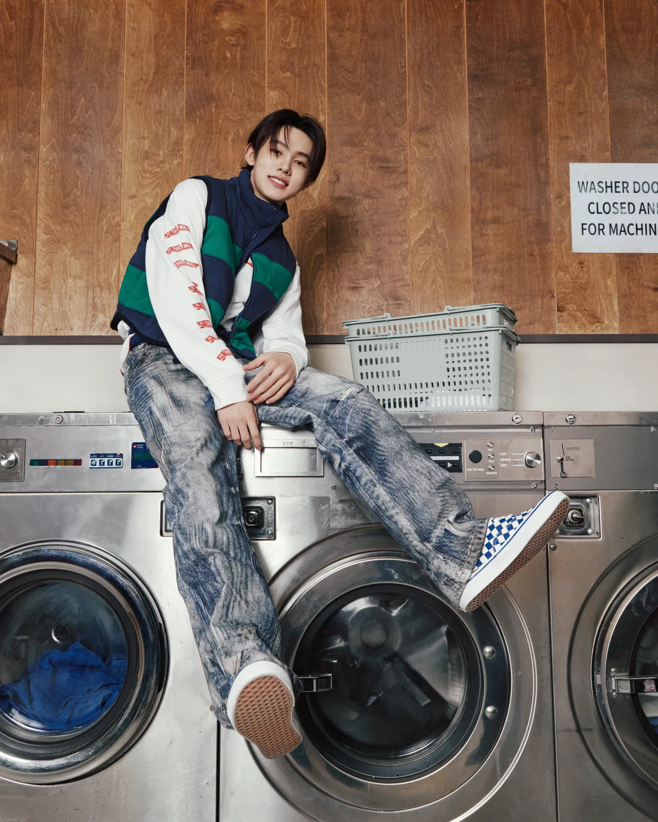 嚴成玹拍攝Vans形象廣告。品牌提供