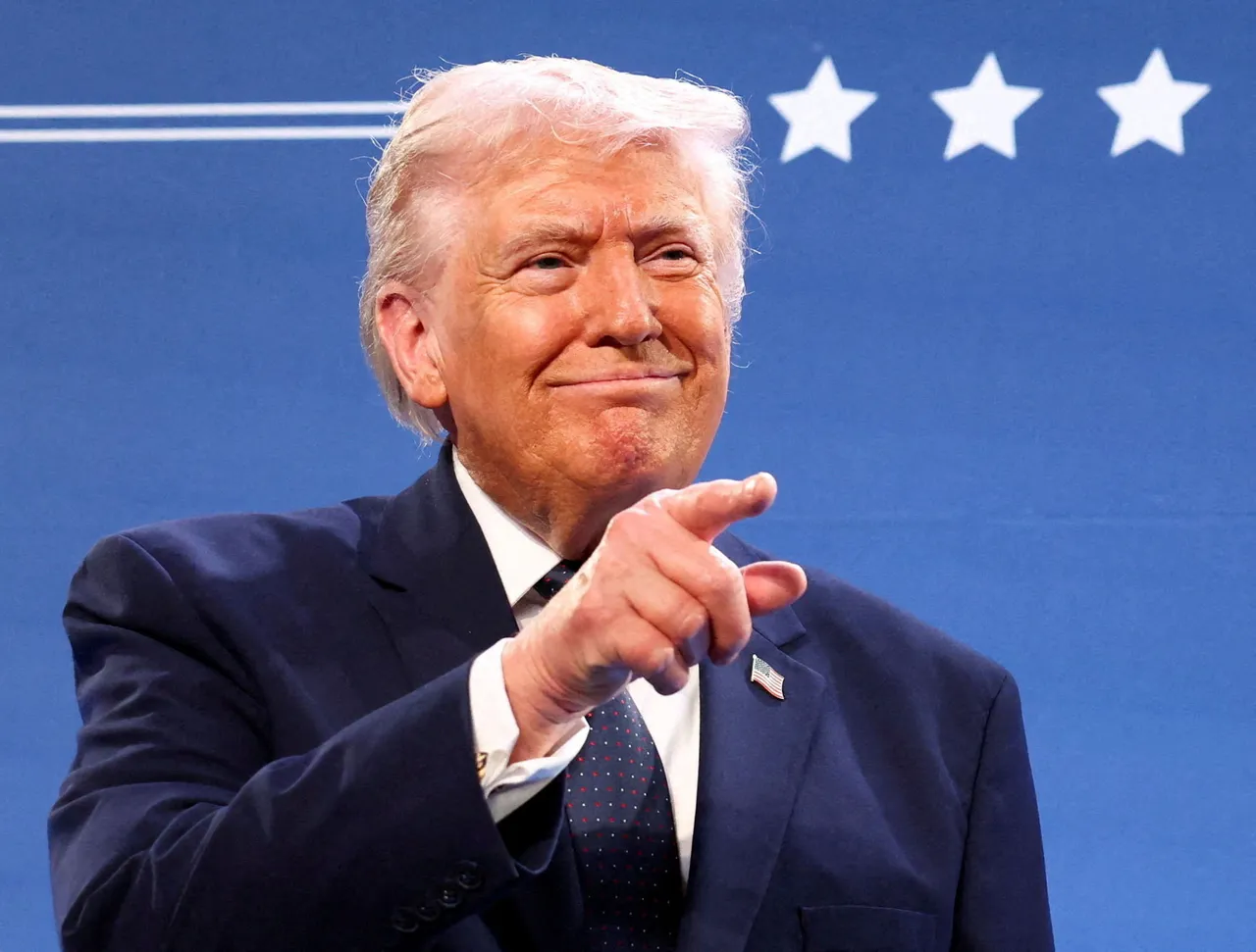 美國總統川普致電澳洲總理艾班尼斯，讓澳洲提供伊朗女足球員政治庇護。路透社