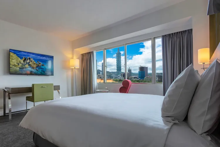 國聯大飯店推出「巨蛋星光應援專案」，搶攻演唱會商機。業者店提供