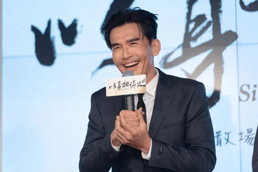 楊銘威爆11年婚觸礁　「同事」楊一展傻了：怎麼可能！