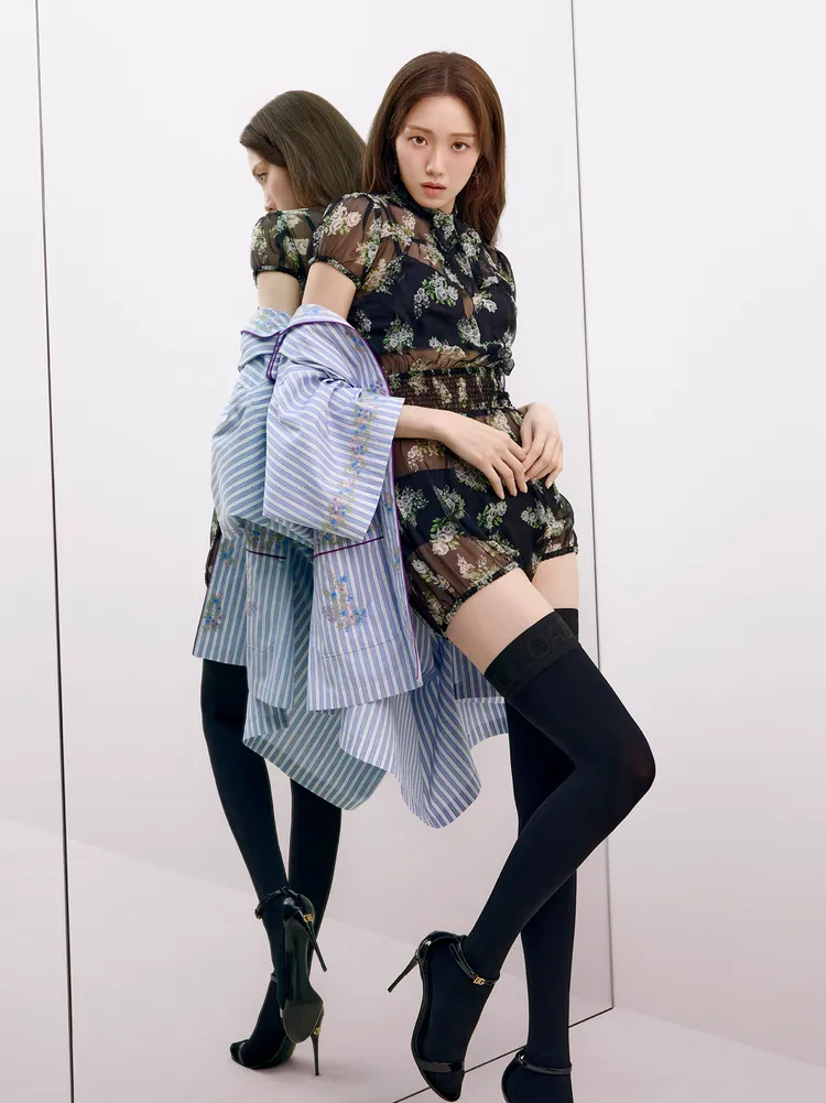 李聖經換上全透視連身褲裝，大方曬出出內裡的黑色內衣褲。品牌提供