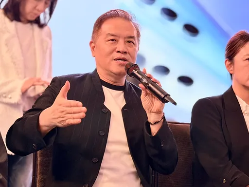 逆勢拚成長　三星陳啓蒙：S26系列銷售目標雙位數提升