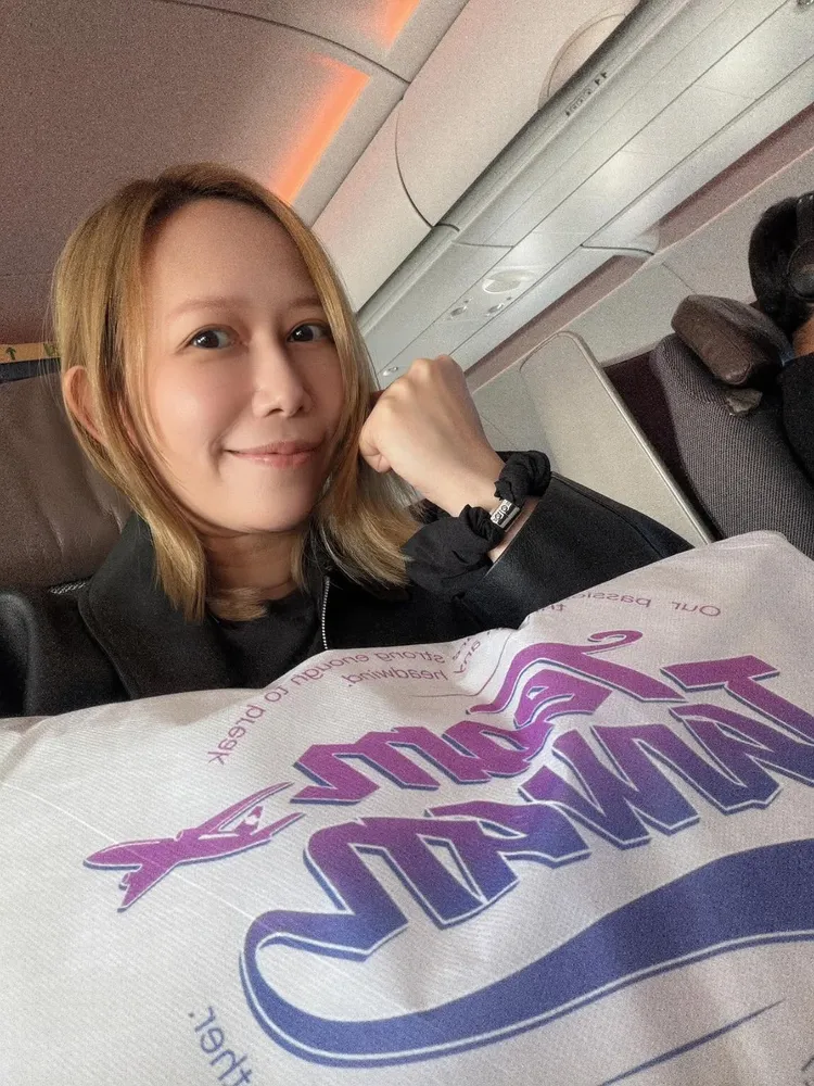 「電商女帝」瑪菲司搭機赴日應援。翻攝瑪菲司Threads