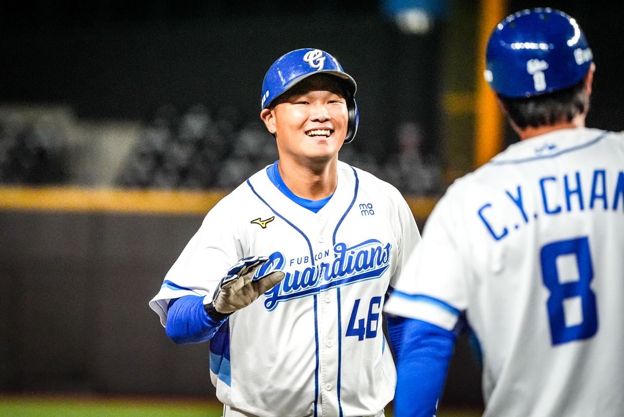 富邦悍將戰績墊底團隊仍加薪10%!一軍基本月薪調漲到10萬元