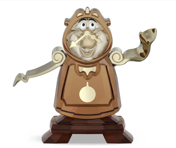 SWAROVSKI美女與野獸系列時鐘管家葛士華擺件，1萬1000元。品牌提供