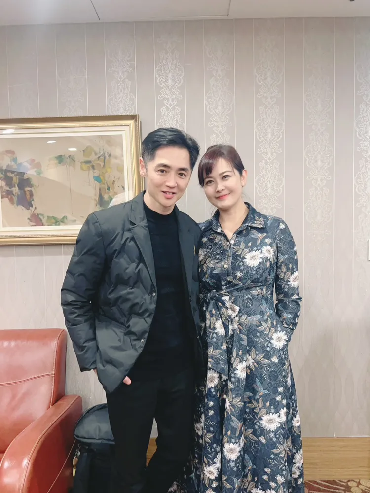 陳維齡（左）和宋逸民很為兒子驕傲。宋逸民和陳維齢的幸福生活FB提供