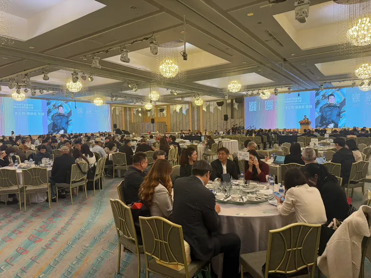 大高雄不動產建築開發商業同業公會今日舉辦大會。葉家銘攝