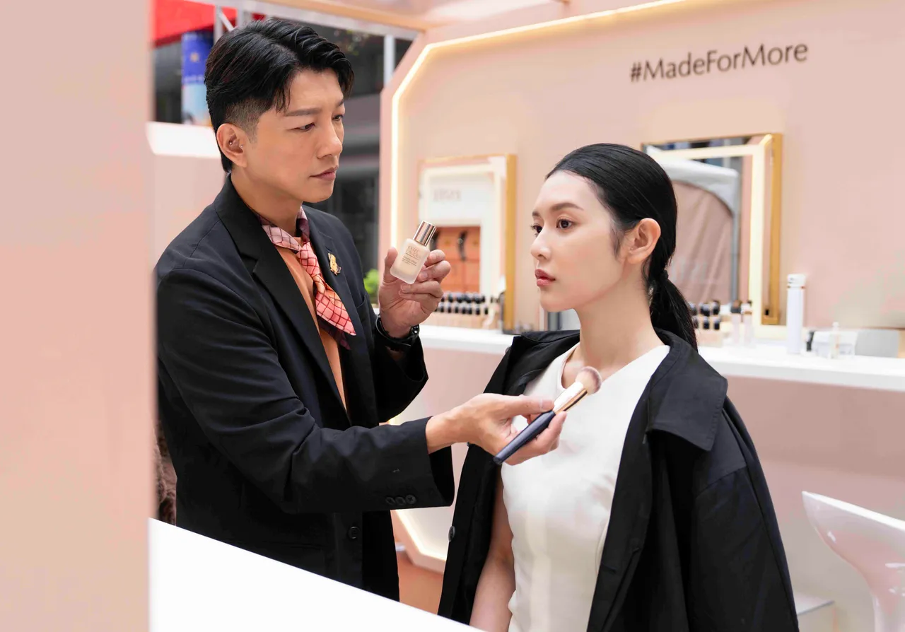 專業彩妝師及專人指導精準選色。品牌提供