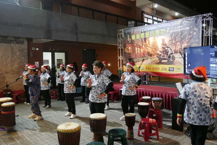 主辦單位表示這次活動不僅是一場市集活動，更是一個社區關懷的平台。業者提供