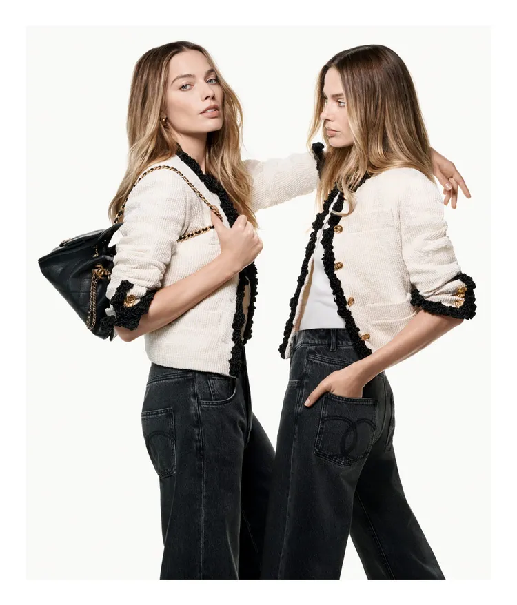 瑪格羅比拍攝CHANEL 25包款全新形象廣告。品牌提供