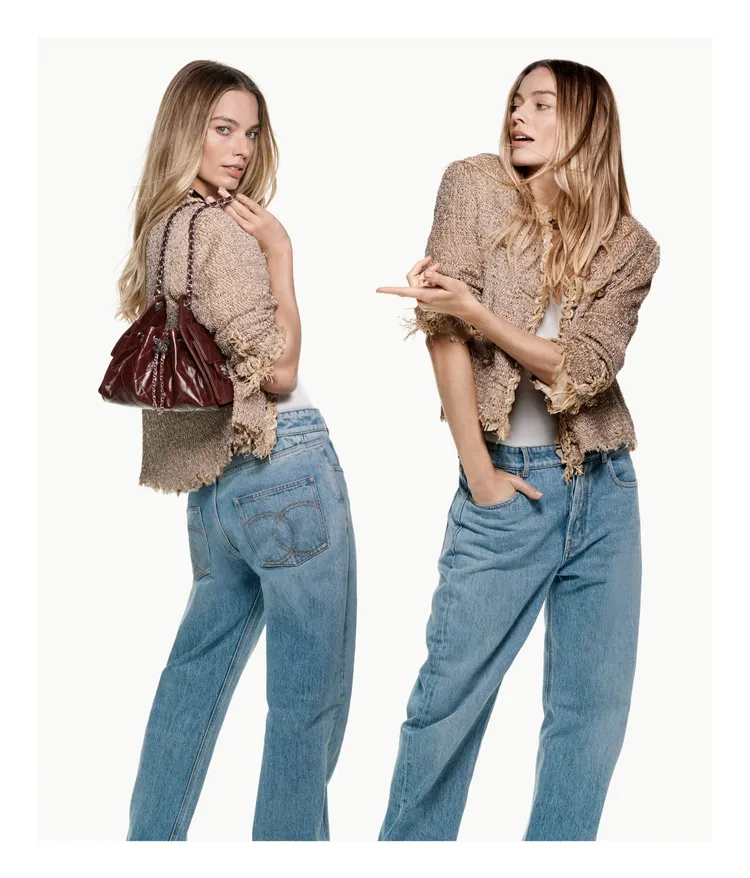 瑪格羅比拍攝CHANEL 25包款全新形象廣告。品牌提供