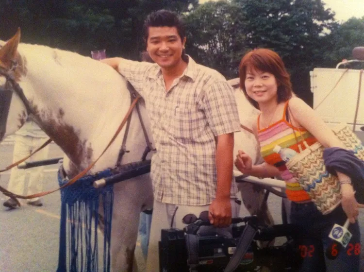 2002年李文耀與錢怡君到日本福岡出差採訪。錢怡君提供