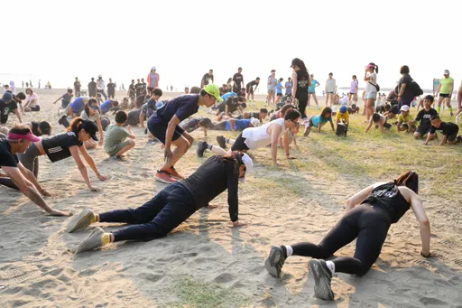 考驗體能與心理！斯巴德障礙賽十週年　台南漁光島戶外訓練營為選手暖身