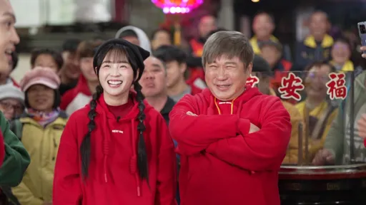 胡瓜出題地板動作反整到自己　籃籃全身慘被砸生雞蛋