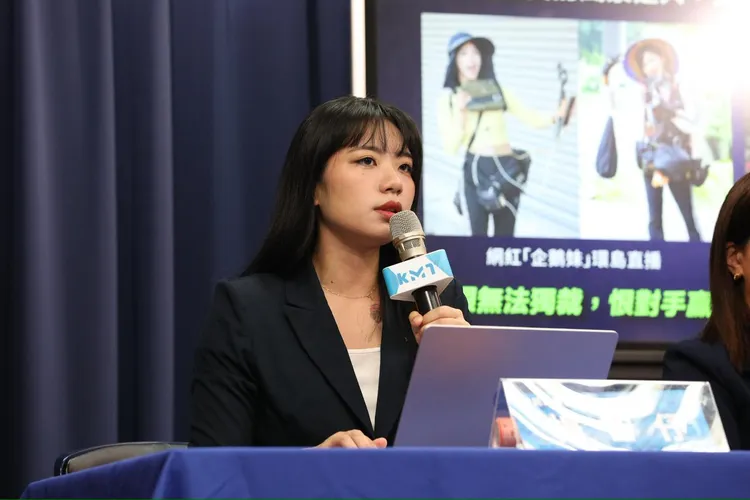 楊智伃就認為卓榮泰看棒球成外交悲劇。翻攝自楊智伃臉書