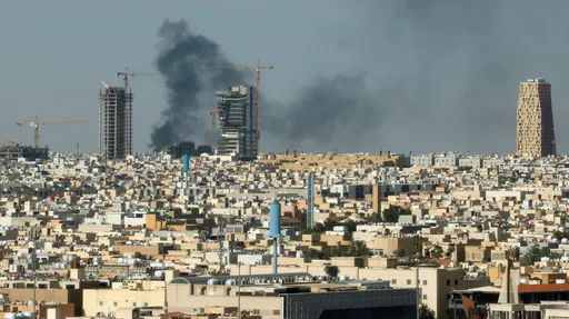 不安全了！伊朗報復美以攻擊　美下令撤離駐沙烏地使館人員