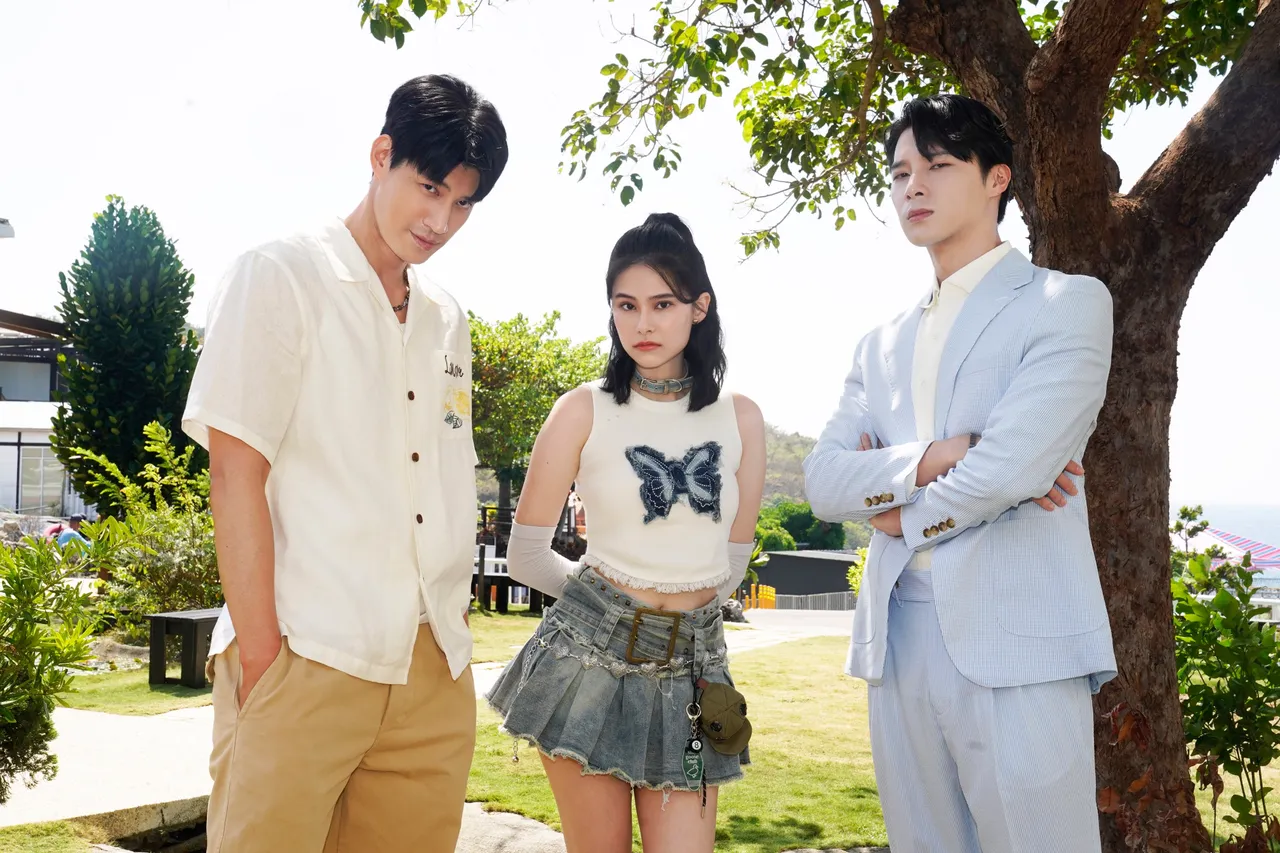 （左起）由羅宏正、凌悅熹、宋偉恩領銜主演的懸疑推理影集《沙瑪基的惡靈》3月8日於小琉球舉行開鏡儀式。答人文創提供