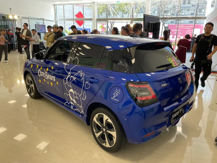 特仕車外觀透過專屬彩繪與原車色整合，呈現與標準車型不同的視覺層次，鎖定個性化用車族群。林浩昇攝