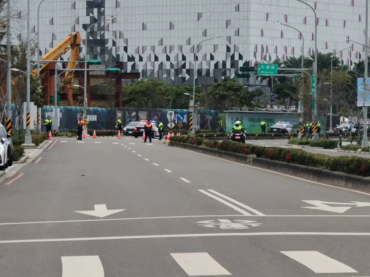 桃園警方日前進行交通疏導演練，準備接下來登場的正賽。翻攝畫面