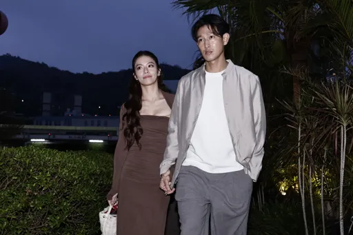 宋芸樺十指緊扣圈外男友！穩交6年多首公開放閃　