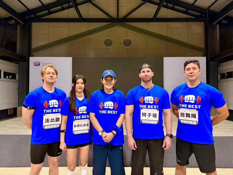 法比歐（左起）、各務禮美奈、錢薇娟、柯子培、田舞陽。台視提供