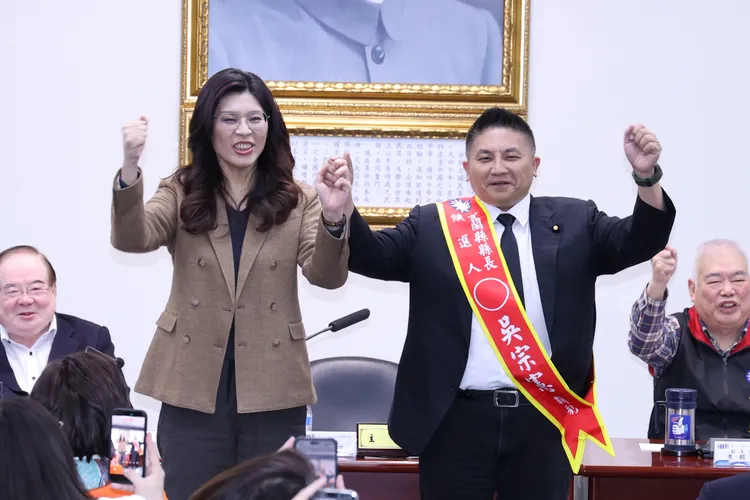 國民黨主席鄭麗文、宜蘭縣長參選人吳宗憲。莊宗達攝