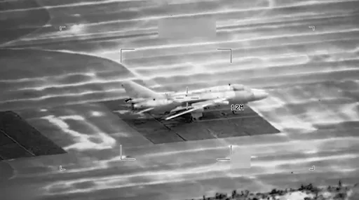 哭哭！美軍公開炸毀伊朗戰機影片　海軍「沒了」空軍也將滅亡